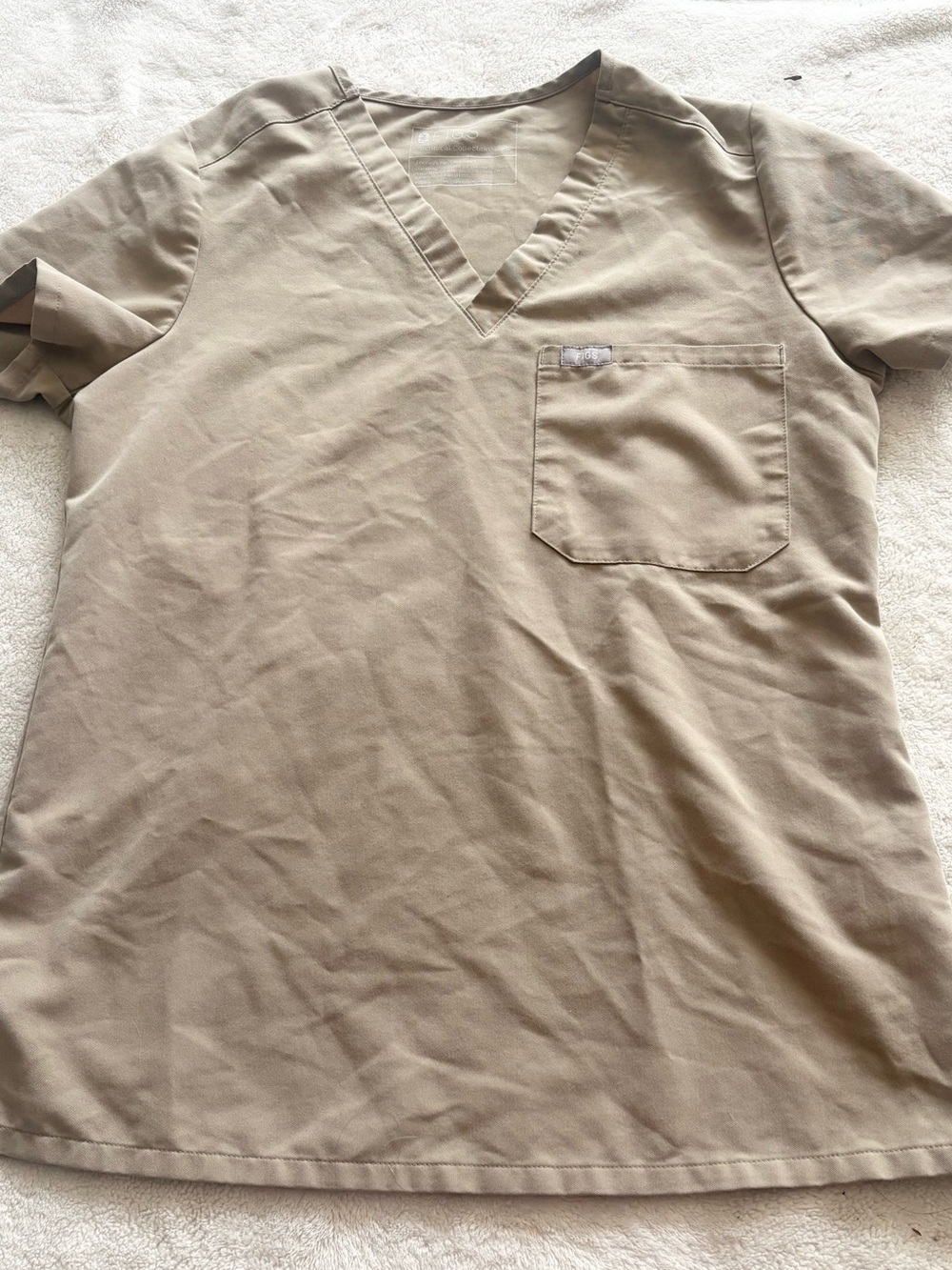 FIGS Catarina Scrub Top Latte